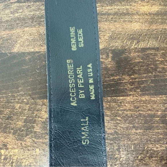 Black 100% Suede Cowboy Belt with Silver Buckle - Picture 4 of 4